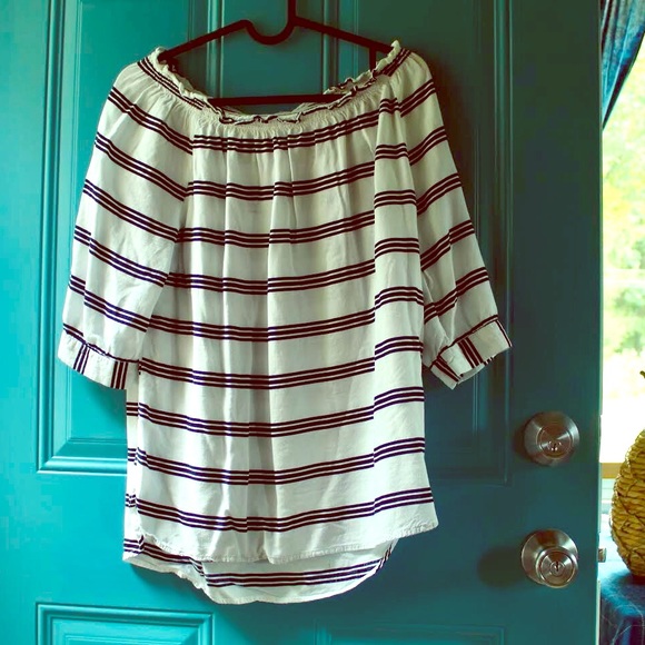 Off-the-Shoulder Striped Blouse - Picture 1 of 4